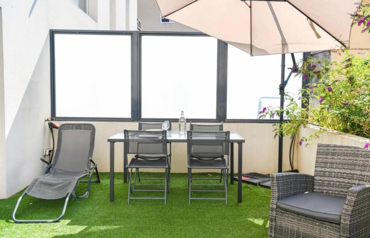 Superbe Appartement Avec Terrasse, Piscine & Parking Prive A Marsylia Zewnętrze zdjęcie