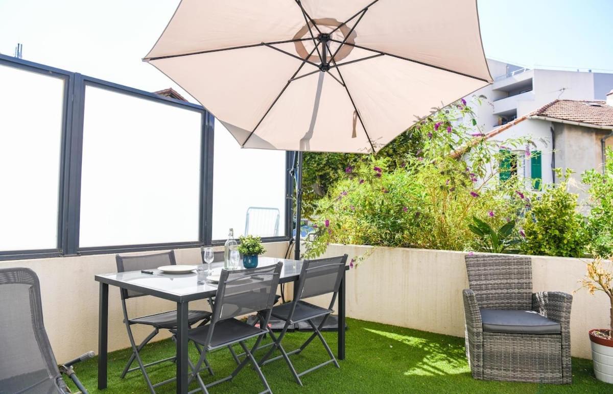 Superbe Appartement Avec Terrasse, Piscine & Parking Prive A Marsylia Zewnętrze zdjęcie
