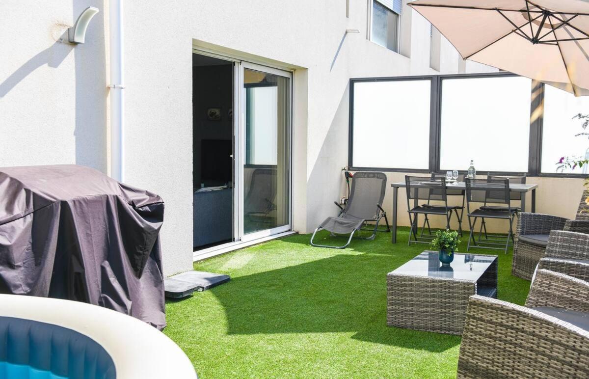 Superbe Appartement Avec Terrasse, Piscine & Parking Prive A Marsylia Zewnętrze zdjęcie